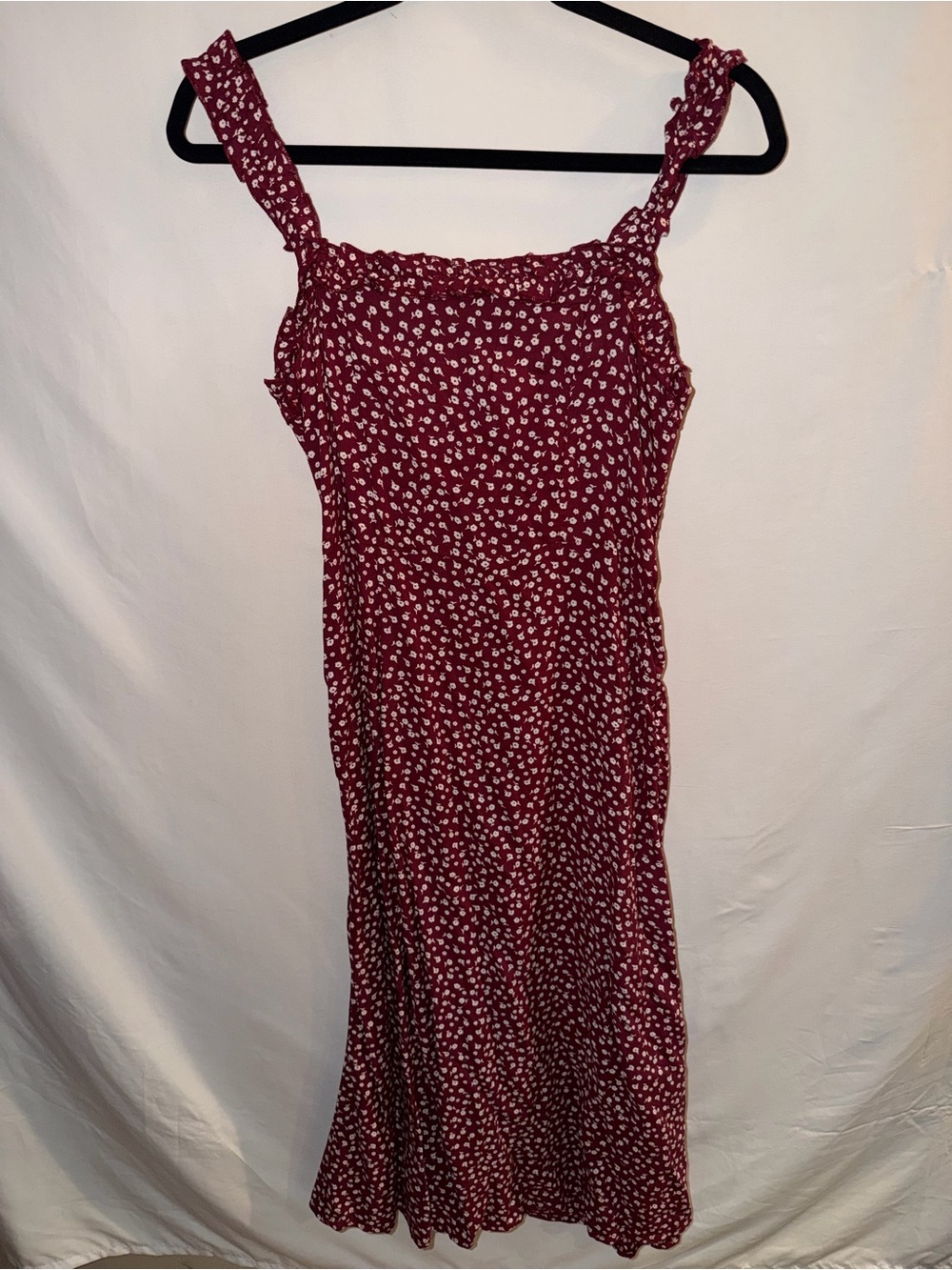 NWT LADIES SMALL MI AMI $56 TAG CUTE BURGUNDY FLORAL TANK TOP MIDI DRESS